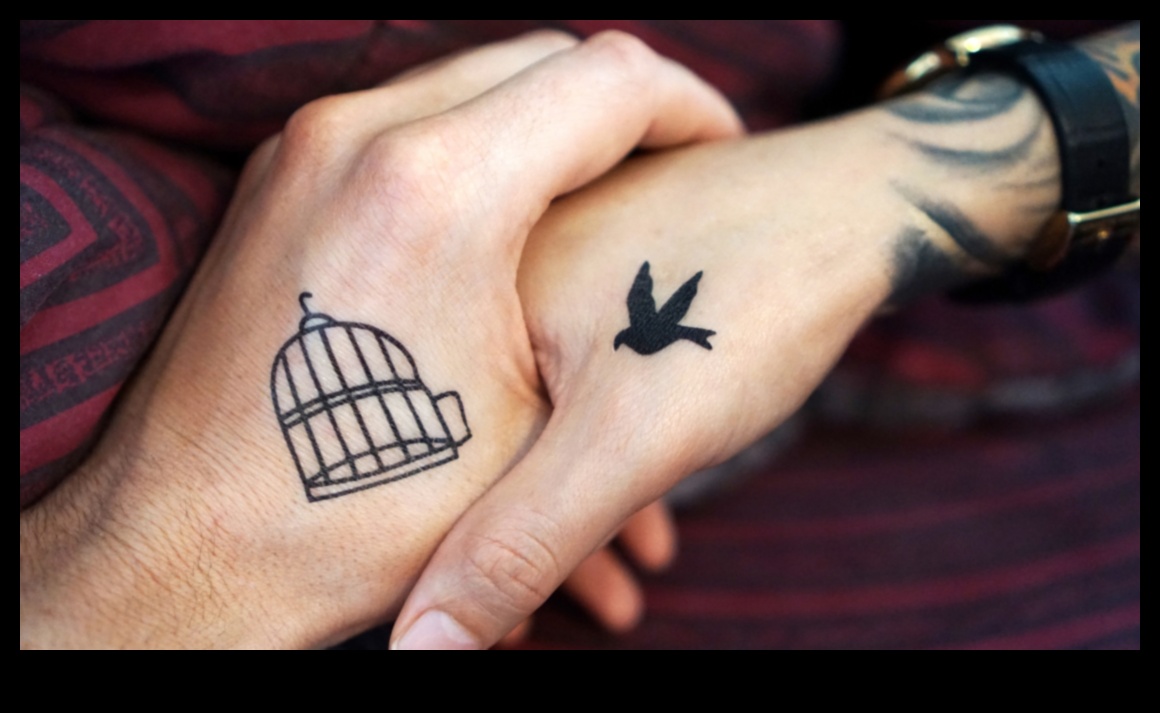 Συμβολικοί δεσμοί: Τατουάζ ζευγαριού που γιορτάζουν την άθραυστη ουσία της αγάπης