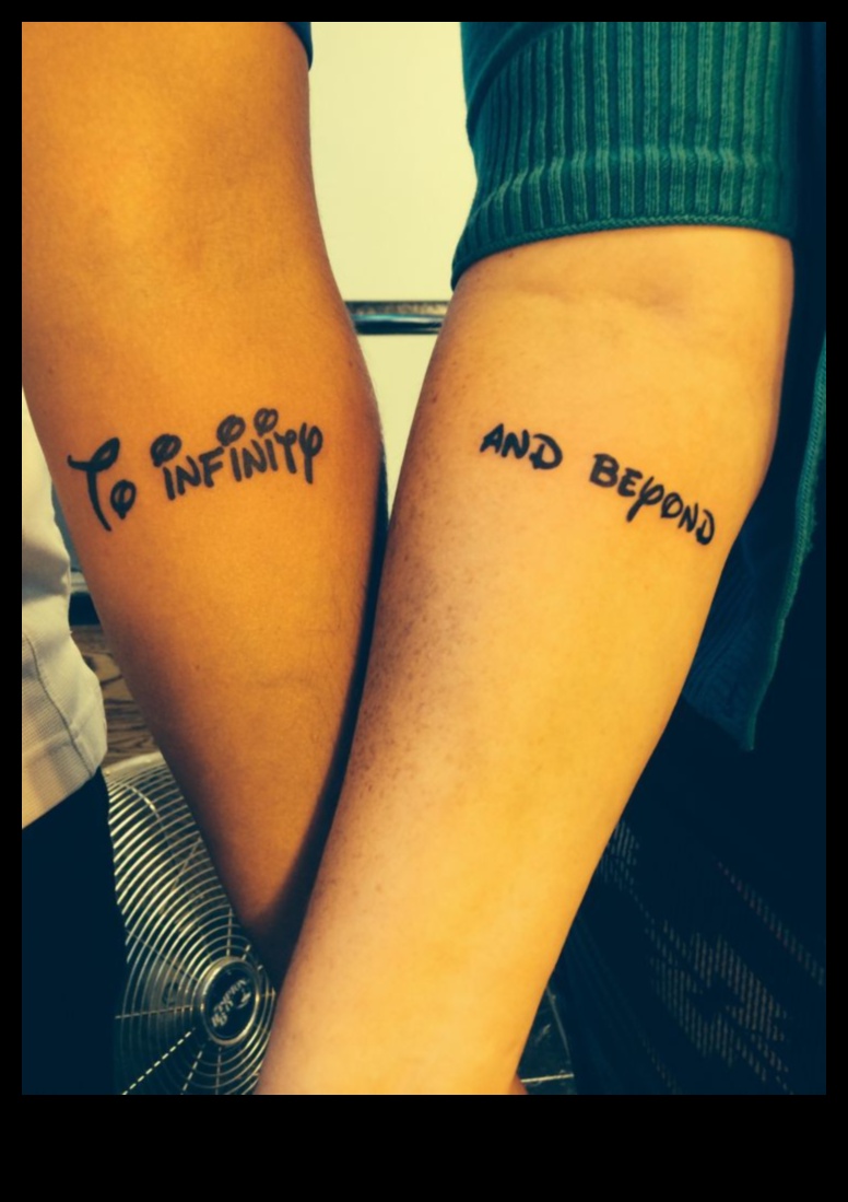 Συμβολικοί δεσμοί: Τατουάζ ζευγαριού που γιορτάζουν την άθραυστη ουσία της αγάπης