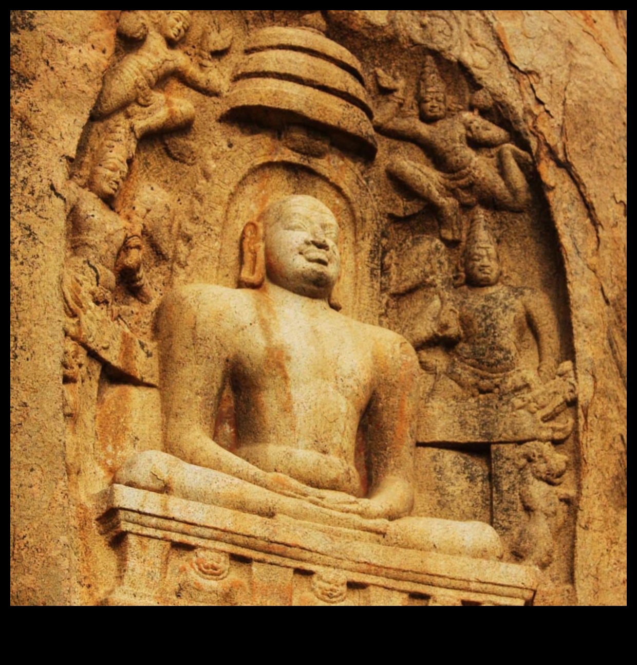 Ψίθυροι του παρελθόντος: Ένας περιεκτικός διαλογισμός