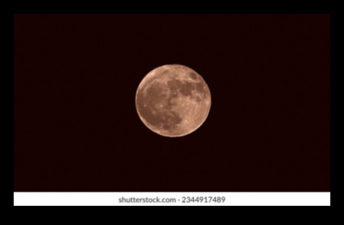 Σεληνιακή Φωτεινότητα Ένα ακτινοβόλο θέαμα Εν μέσω της Ουράνιας Ομορφιάς των Αστέρων 2 Σεληνιακή Φωτεινότητα: Ακτινοβολία Ανάμεσα στην Ουράνια Ομορφιά των Αστέρων