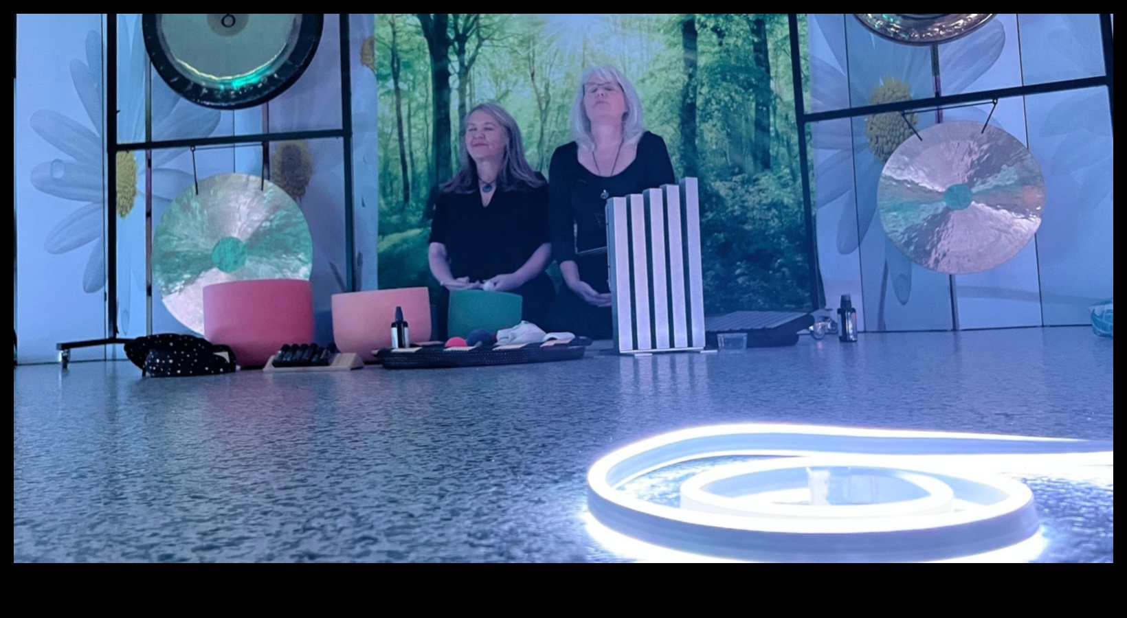 Serenity Symphony Ένας οδηγός για την αρμονική ζωή 1 Serenity Symphony: Harmonizing Life Your Life with Relaxation Techniques